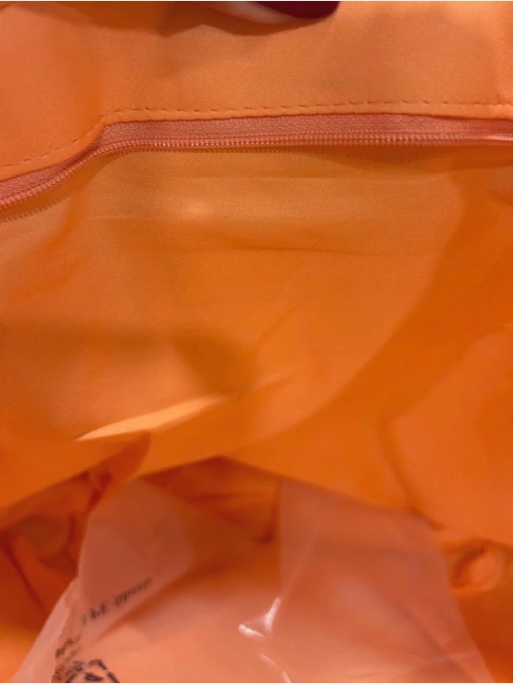 Marc Jacobs Daisy Straw Tote with Orange Lining - Picture 4 of 7